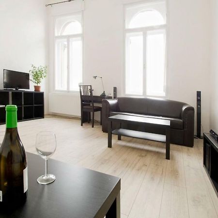 Apartment Andrassy Budapest Extérieur photo